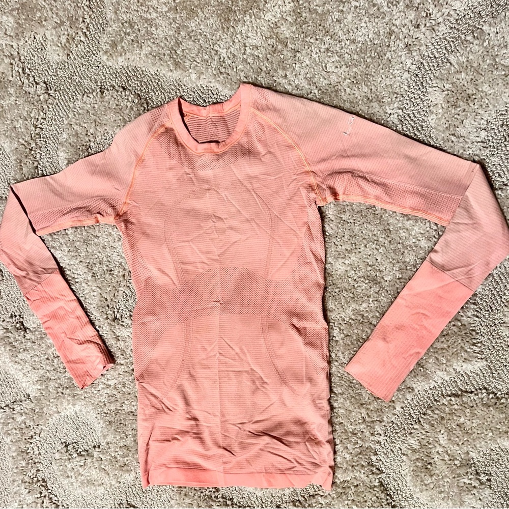 Lululemon Swiftly long sleeve compression shirt Sz 4